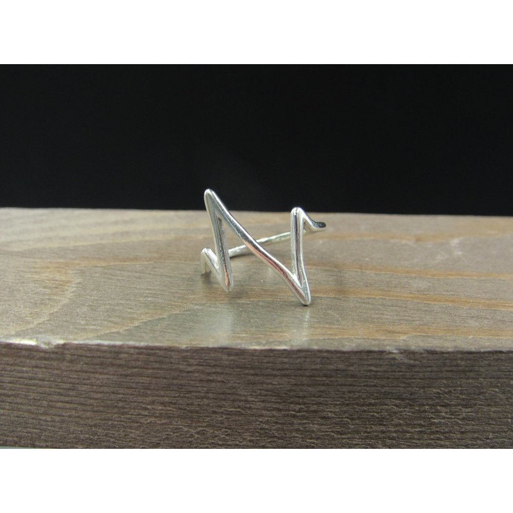 Size 6.5 Sterling Silver Life Line Band Ring